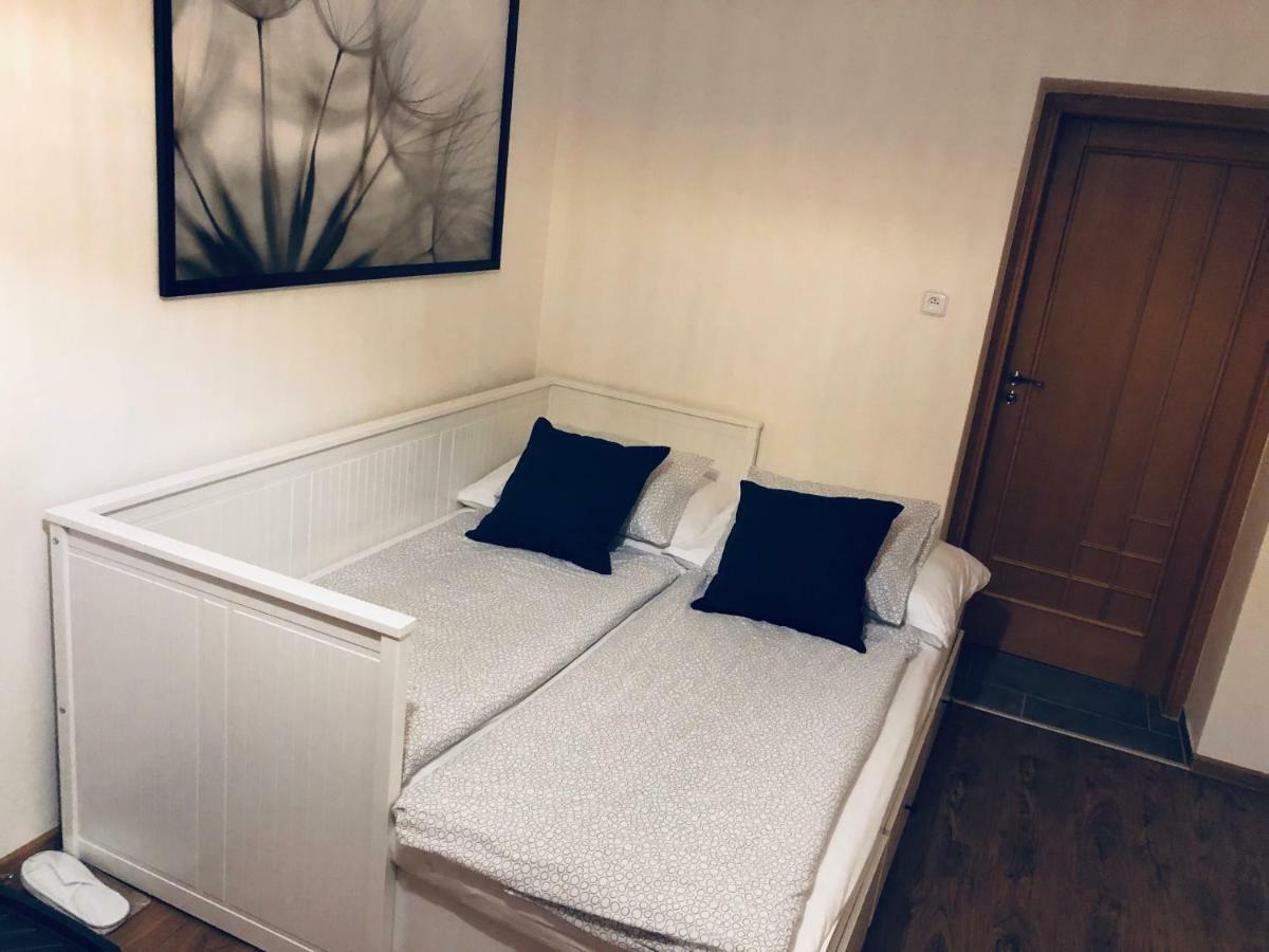 Ubytovani U Svobodu Apartment Kroměříž Exterior foto